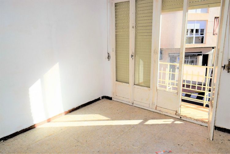 Apartment | Resale in Guardamar del Segura in Guardamar del Segura, Costa Blanca - Photo 5