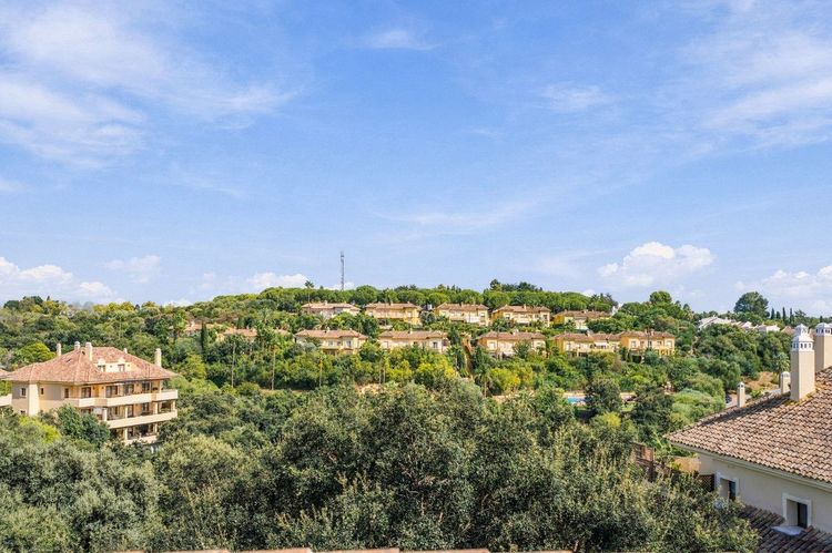 Penthouse | Resale in Sotogrande Alto in Sotogrande Alto, Sotogrande, Costa del Sol - Photo 2