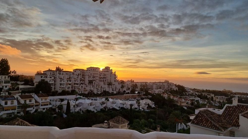 House | Resale in Calahonda in Calahonda, Costa del Sol - Main property photo