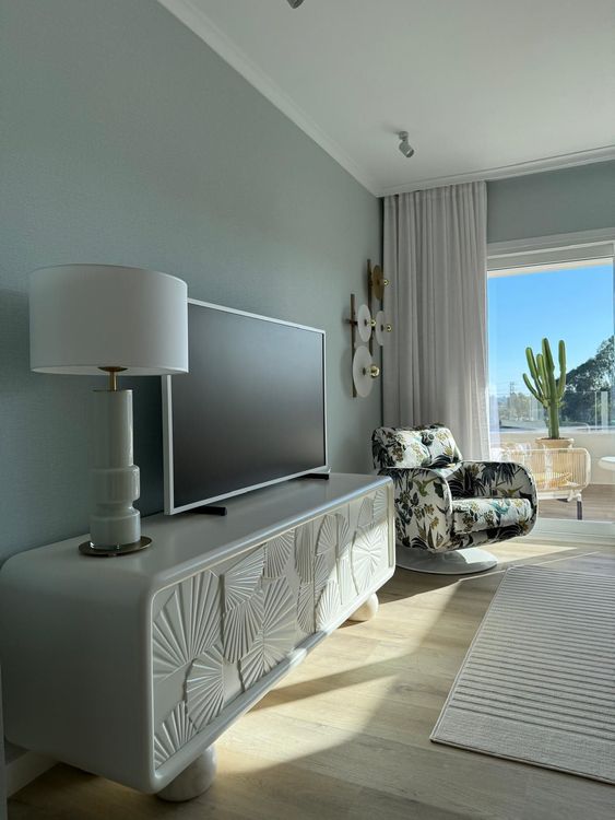 Apartment | Resale in Nueva Andalucía in Nueva Andalucía Others, Costa del Sol - Photo 4