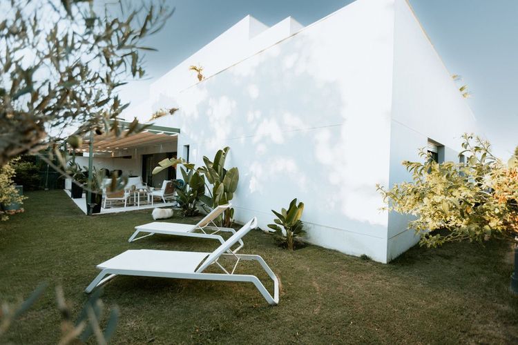 Apartment | Resale in Sotogrande in Sotogrande Others, Costa del Sol - Photo 2