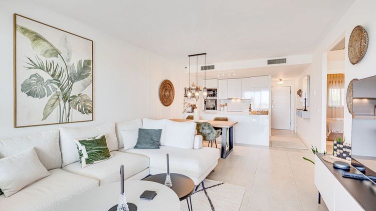 Apartment | Resale in Manilva in Manilva Others, Costa del Sol - Photo 5