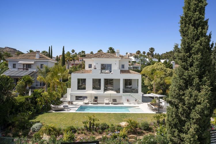 House | Resale in Atalaya - Development photo 1