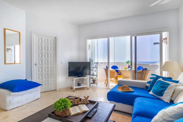 Apartment | Resale in Mijas Costa in Mijas Costa, Costa del Sol - Photo 4