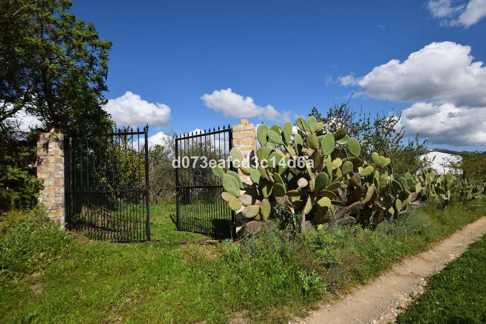 House | Resale in Cartajima in Cartajima, Costa del Sol - Main property photo