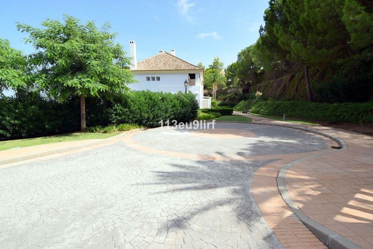 House | Resale in La Cala Golf in La Cala Golf, Costa del Sol - Photo 2