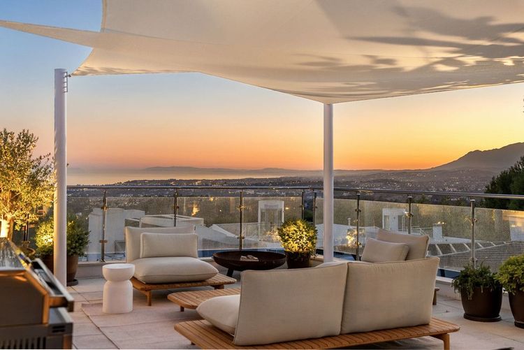 House | Resale in Marbella - Development photo 1