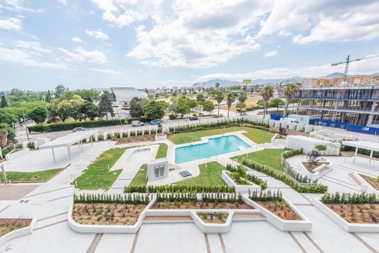 Apartment | Resale in Marbella in Marbella, Costa del Sol - Photo 3
