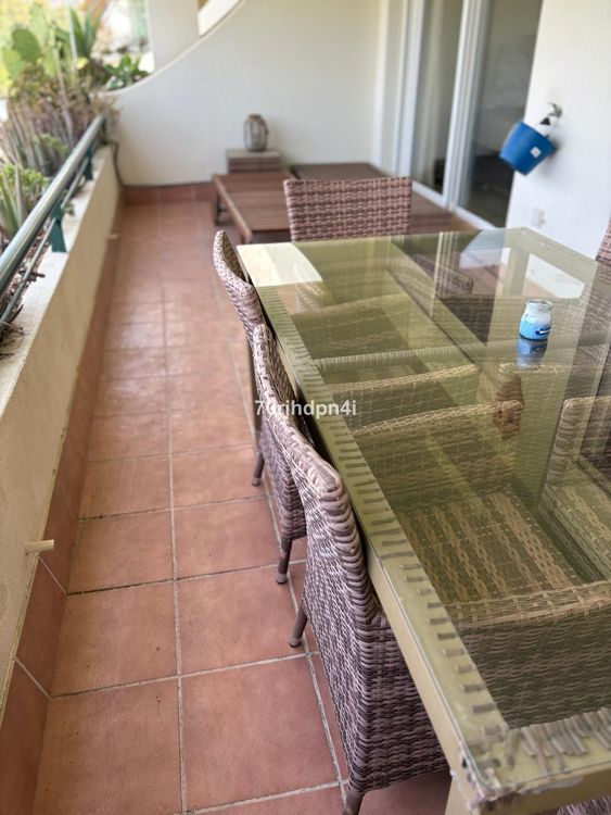 Apartment | Resale in Málaga in Málaga, Costa del Sol - Photo 2