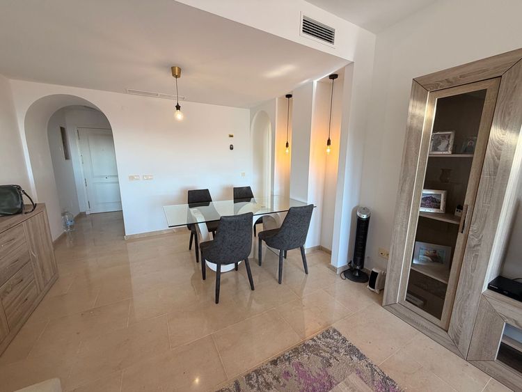 Apartment | Resale in La Duquesa in La Duquesa, Costa del Sol - Photo 5