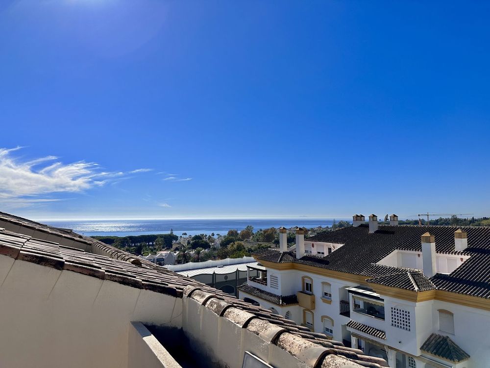 Penthouse | Resale in The Golden Mile in The Golden Mile, Costa del Sol - Main property photo