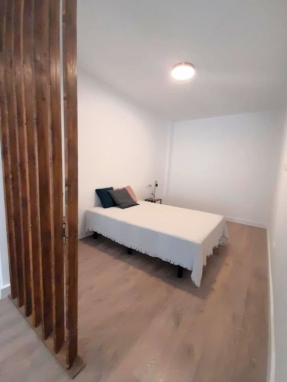 Apartment | Resale in Málaga Centro in Málaga Centro, Málaga City, Costa del Sol - Photo 3