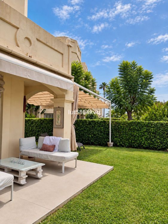 Apartment | Resale in La Quinta in La Quinta, Costa del Sol - Photo 3