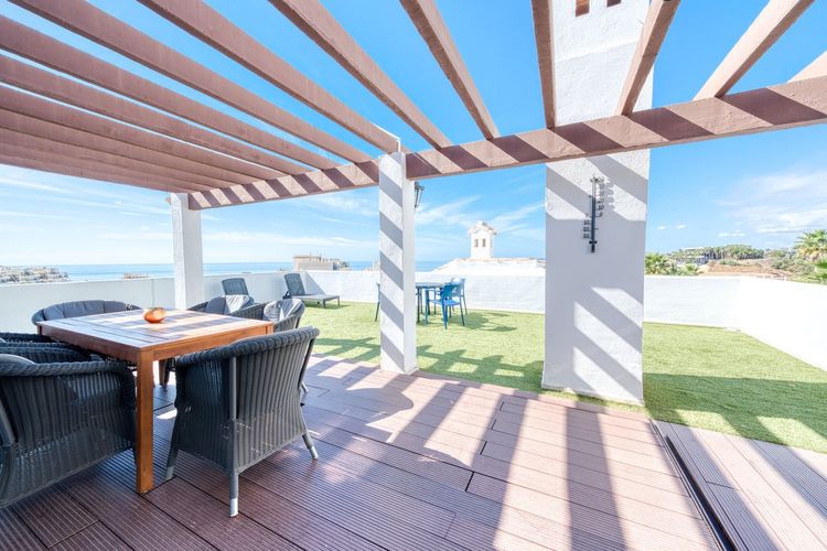 Penthouse | Resale in Torrequebrada in Torrequebrada, Costa del Sol - Photo 5