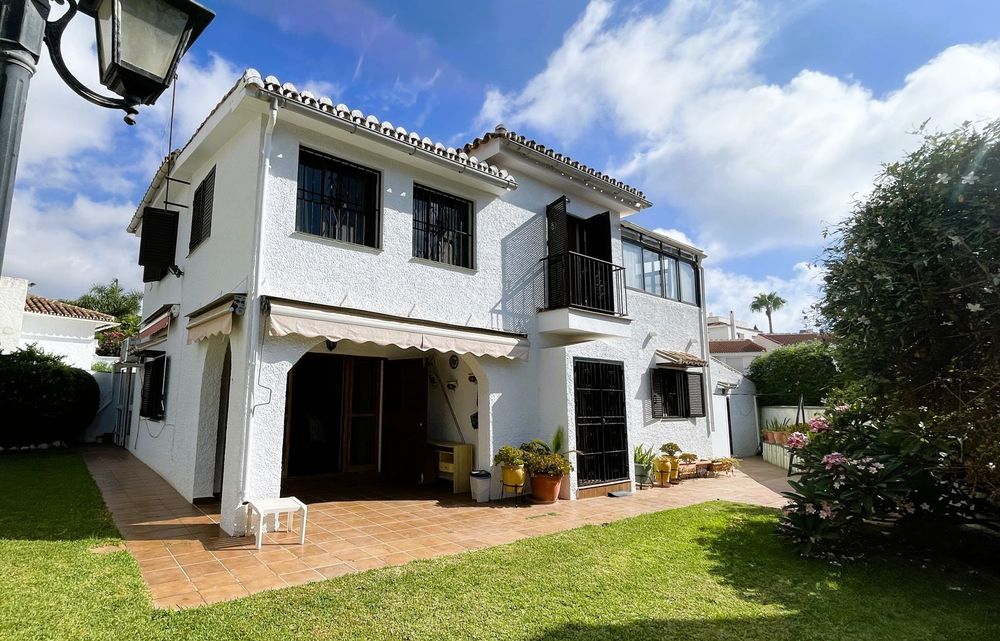 House | Resale in Benalmadena Costa in Benalmadena Costa, Costa del Sol - Main property photo