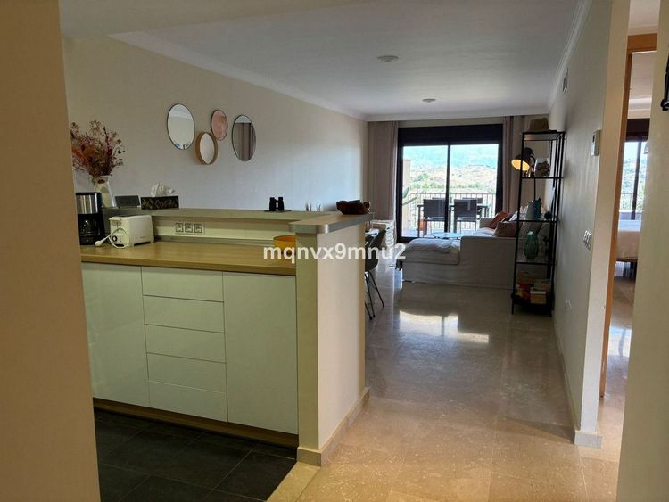Apartment | Resale in La Cala de Mijas in La Cala de Mijas, Costa del Sol - Photo 3