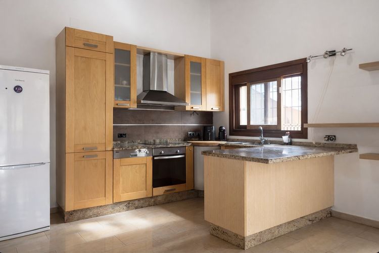 House | Resale in Coín in Coín, Costa del Sol - Photo 5