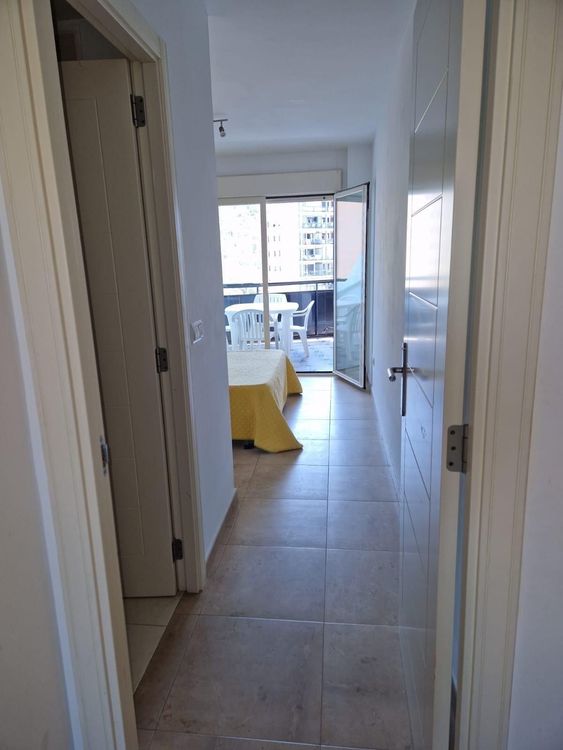 Apartment | Resale in Villajoyosa in Villajoyosa, Costa Blanca - Photo 4