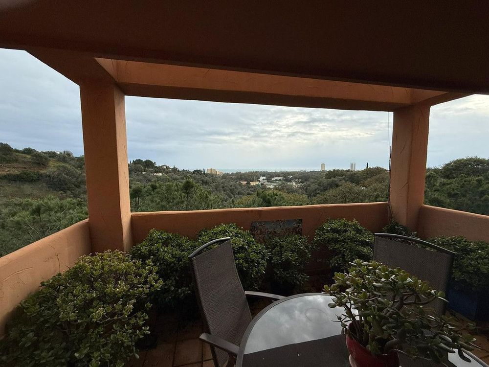 Apartment | Resale in Marbella in Marbella Others, Costa del Sol - Main property photo