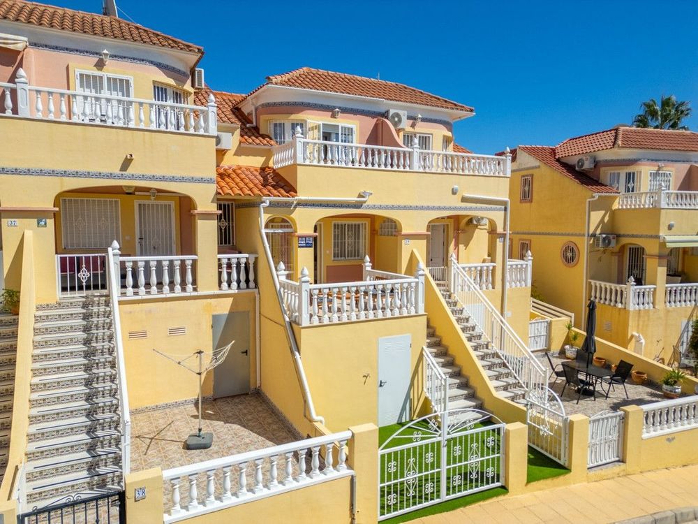 House | Resale in Orihuela Costa in Orihuela Costa, Costa Blanca - Main property photo
