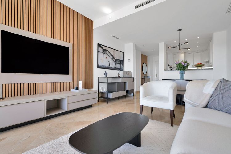 Apartment | Resale in Elviria in Elviria, Costa del Sol - Photo 3