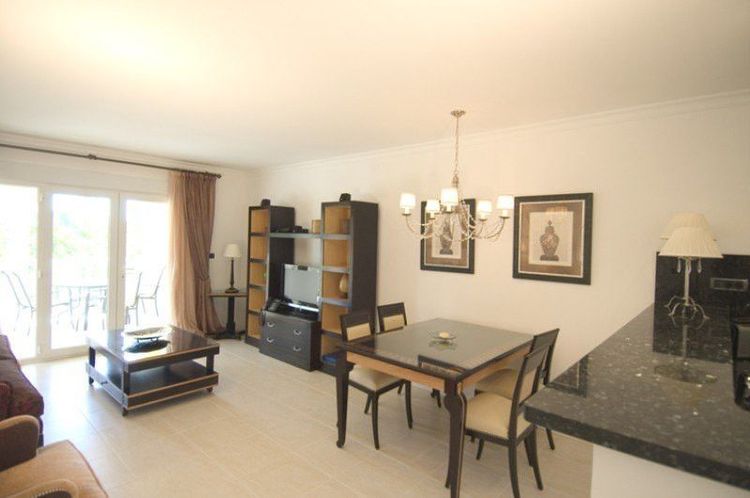 Apartment | Resale in La Fustera in La Fustera, Costa Blanca - Photo 4