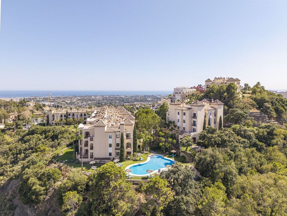 Penthouse | Resale in La Quinta in La Quinta, Costa del Sol - Main property photo