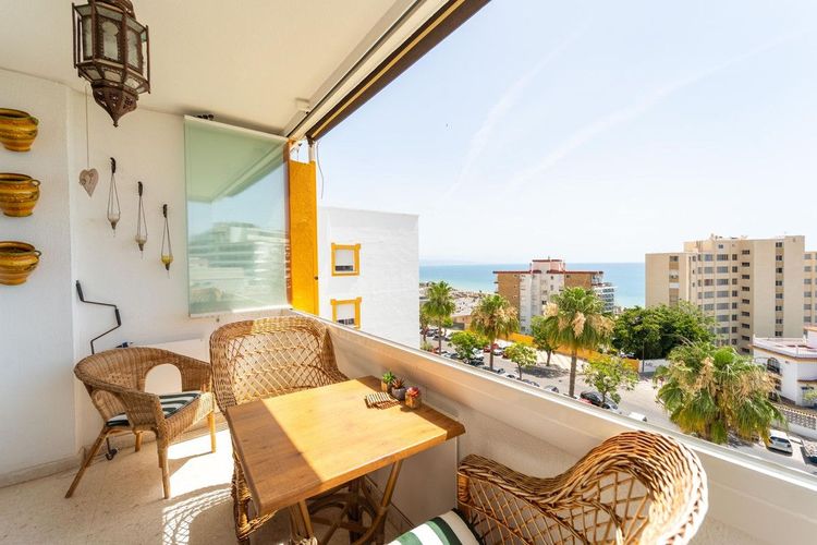 Apartment | Resale in Torremolinos in Torremolinos Others, Costa del Sol - Photo 3