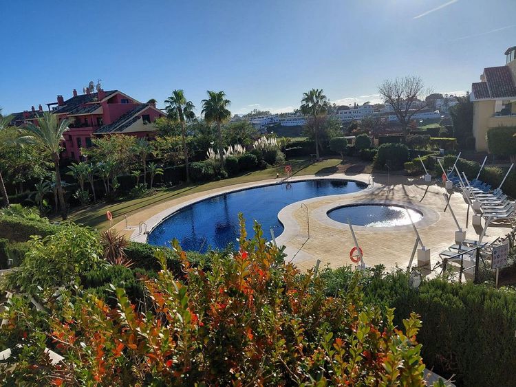 Apartment | Resale in Estepona - Development photo 1