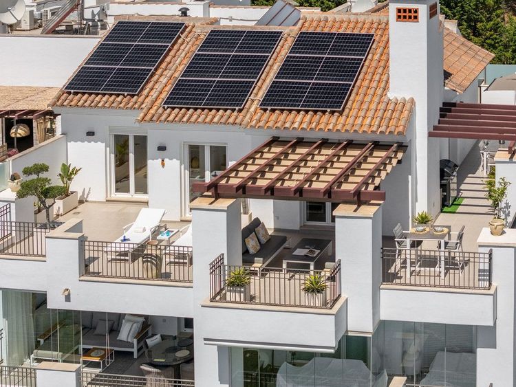 Penthouse | Resale in Marbella in Marbella Others, Costa del Sol - Photo 2