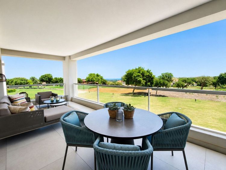 Apartment | Resale in San Roque Club in San Roque Club, Costa del Sol - Photo 2