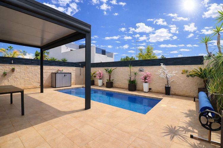 House | Resale in Benijofar in Benijofar, Costa Blanca - Photo 2