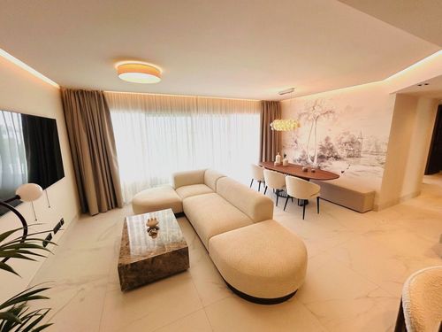Apartment | Resale in San Pedro de Alcántara — San Pedro de Alcántara Others, Costa del Sol