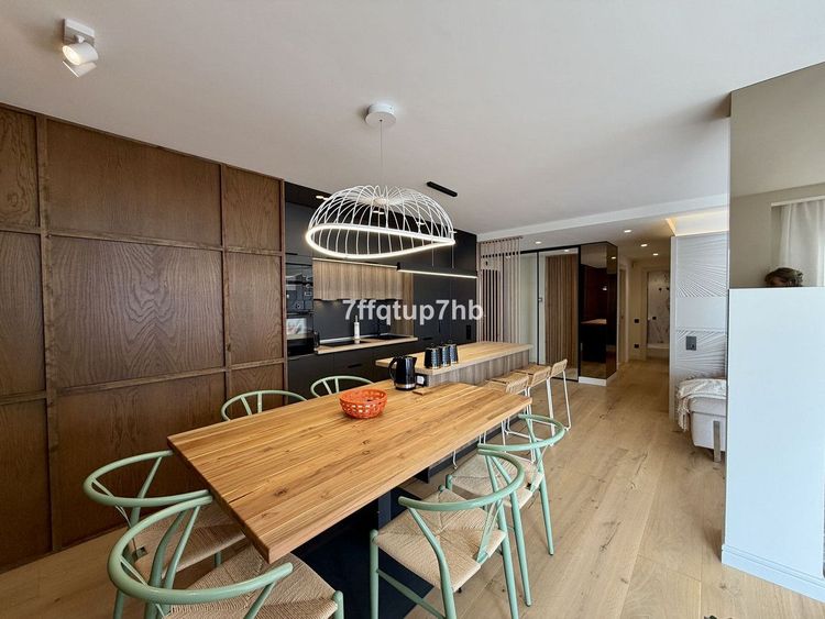 Penthouse | Resale in Estepona in Estepona, Costa del Sol - Photo 2