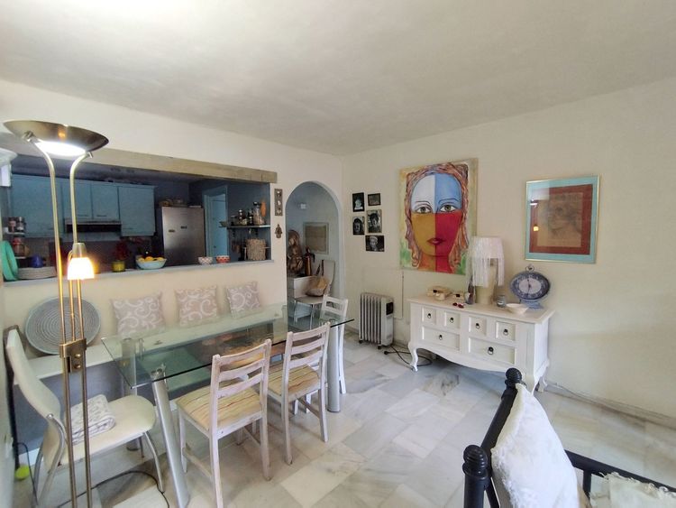 Apartment | Resale in Benamara in Benamara, Costa del Sol - Photo 3
