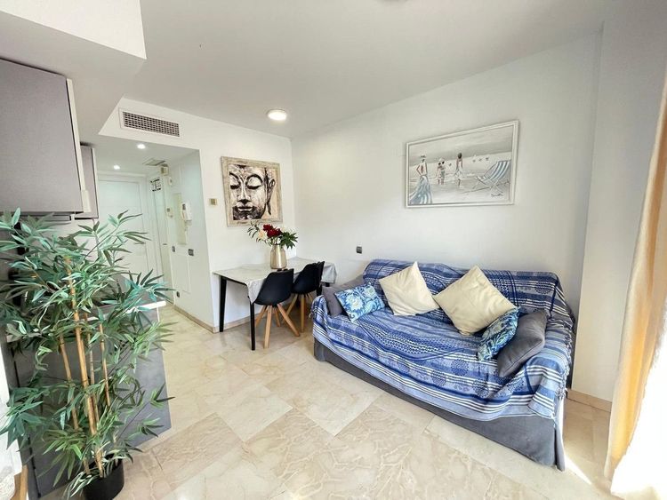 Apartment | Resale in Benalmadena in Benalmadena Others, Costa del Sol - Photo 5