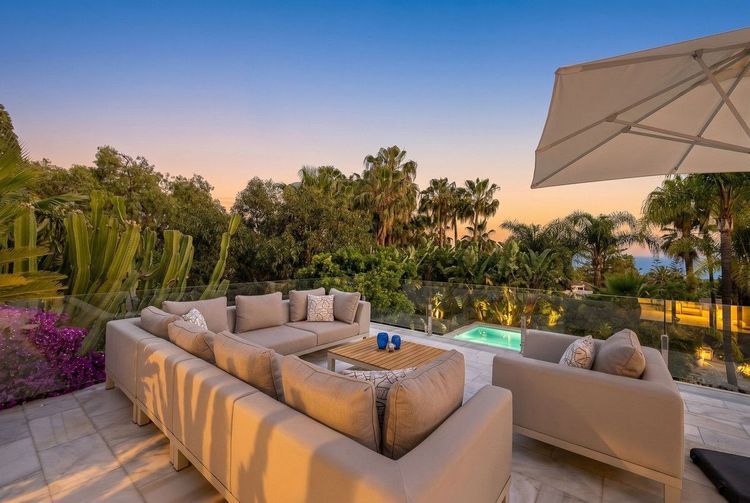 House | Resale in Marbella in Marbella Others, Costa del Sol - Photo 4