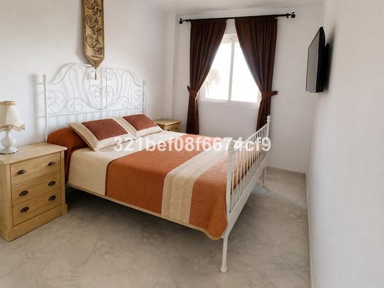 Apartment | Resale in Casares in Casares Others, Casares, Costa del Sol - Photo 4