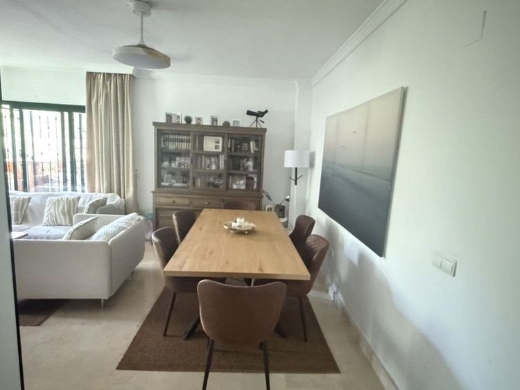 Apartment | Resale in Elviria in Elviria, Costa del Sol - Photo 3