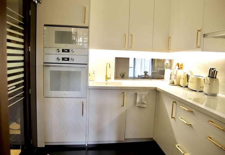 Apartment | Resale in Estepona in Estepona, Costa del Sol - Photo 3