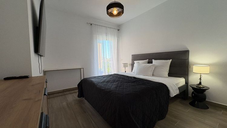 House | Resale in Atalaya in Atalaya, Costa del Sol - Photo 5