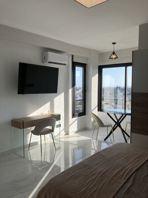 Apartment | Resale in Aloha in Aloha, Costa del Sol - Photo 4