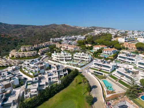Golden Eight — Artola - Cabopino, Costa del Sol