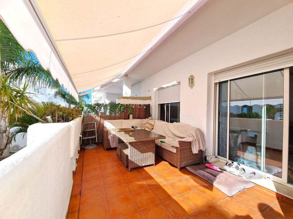 Apartment | Resale in Estepona in Estepona, Costa del Sol - Main property photo