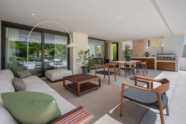 Apartment | Resale in The Golden Mile in The Golden Mile, Costa del Sol - Photo 5