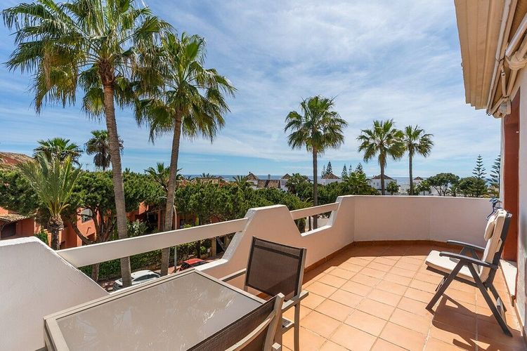 Apartment | Resale in Marbella - Development photo 1