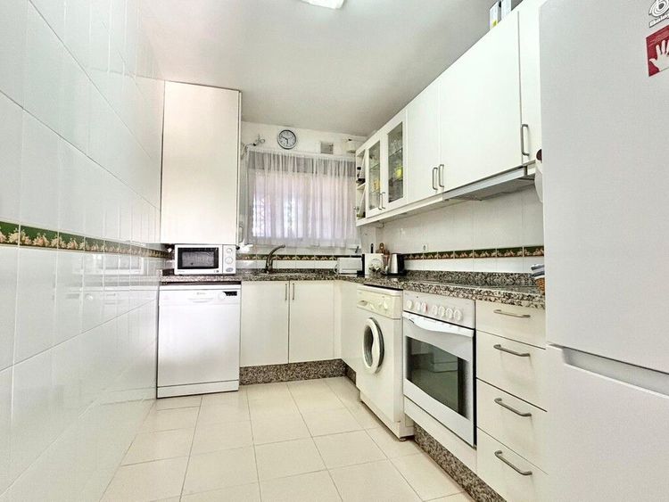 Apartment | Resale in Reserva de Marbella in Reserva de Marbella, Costa del Sol - Photo 5