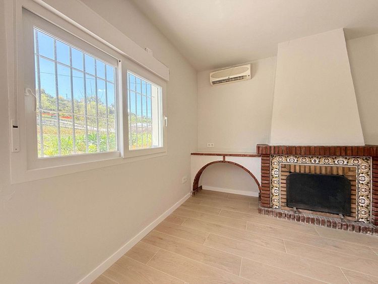 House | Resale in Coín in Coín, Costa del Sol - Photo 5