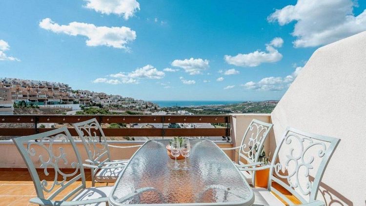 Penthouse | Resale in Casares Playa in Casares Playa, Costa del Sol - Photo 5