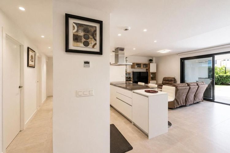 Apartment | Resale in Selwo in Selwo, Costa del Sol - Photo 3
